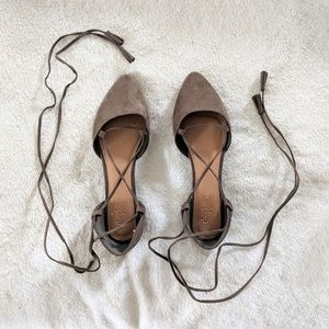 *New* Brown Lace Up Flats